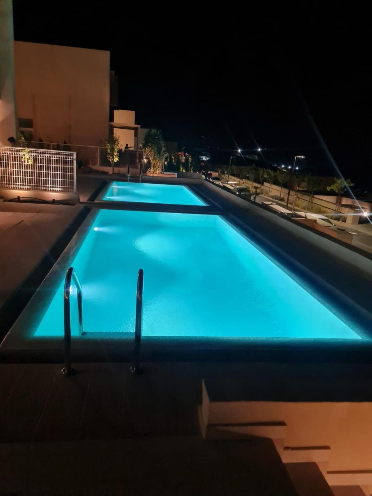 Willa Ostriche Coast Palasë